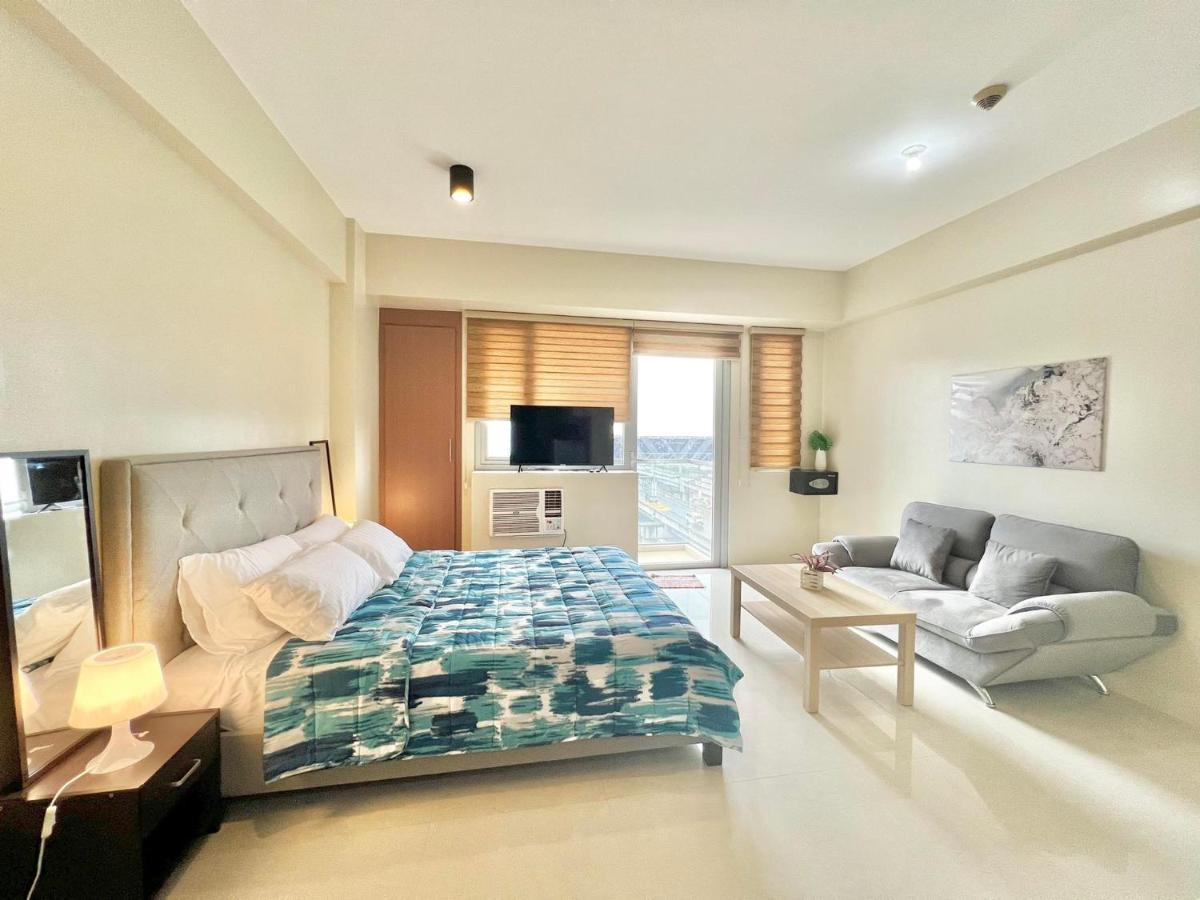 Luxury Hotel Type Condo Near Naia Manila Airport Paranaque City Exterior photo